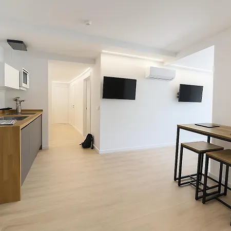 Campoamor Msuites-2