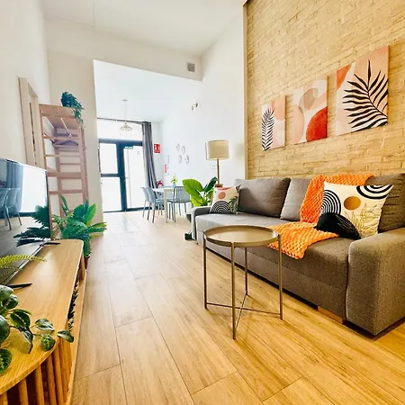 Beautiful Flat Next The Beach-3