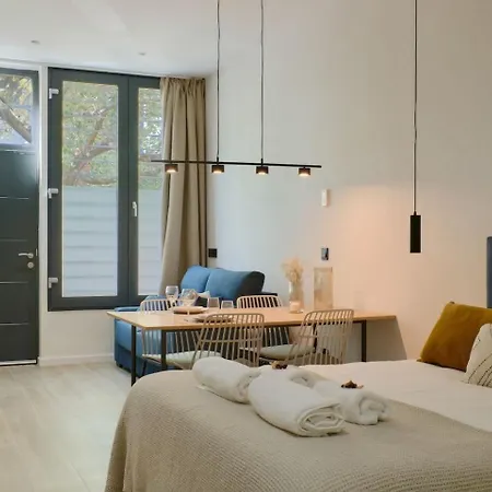 Oceanogràfic Romantic Apartment N6 Virkin Suites-2
