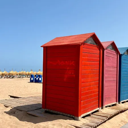Valencia Beachfront Home 23-2