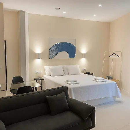 Roca Coll Msuites-3