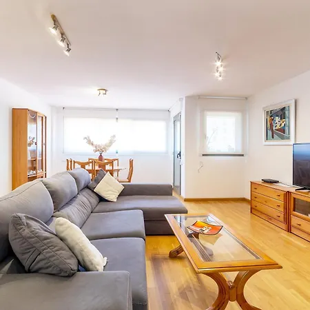 Apartamento en Av de Francia y CArtes y Ciencias-3