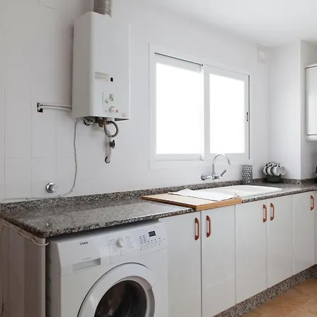 Casa Florit - Old Town Apartment - 4 Travelers - Quart Towers-3