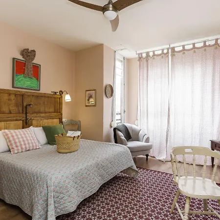 Live In Chianti Apartaments By Concept Flats-3