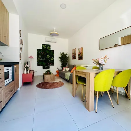 Sweet Aparment In Russafa-3