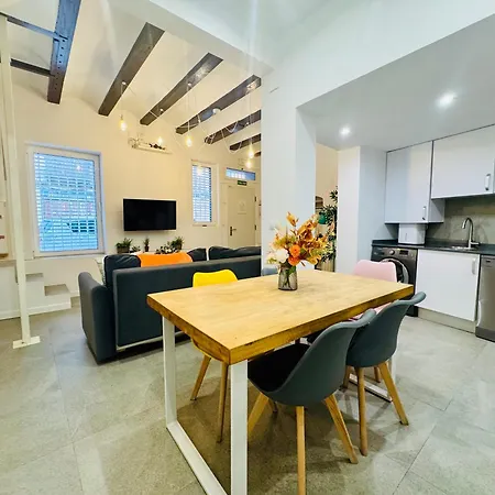 Design & Stylish House In The Center Of Valencia-2