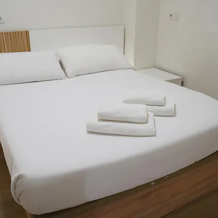 Casa Dolce Casa - Elegant 3BR Apartment Near Metro&Beach,Valencia-2