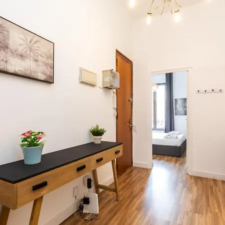 Mestalla Apartment Ideal For Mid-Term Stays-3