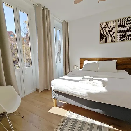 Hola Valencia - Holiday Apartments-2