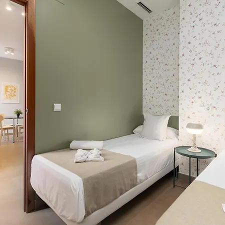 Adarve Flats-2