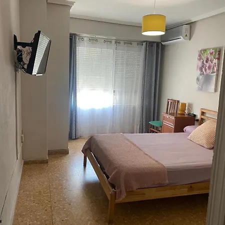 Rooms Near The Beach Cabanyal And Universities-2