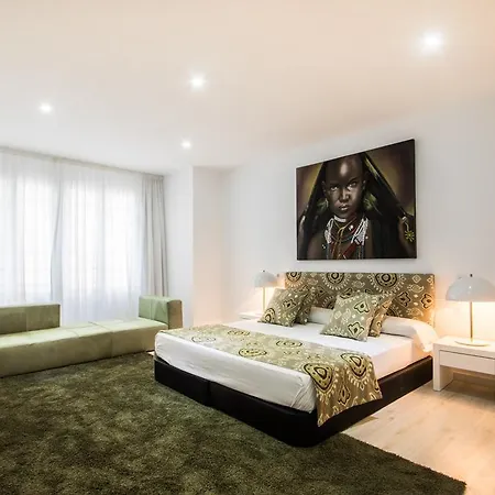 Valencia Luxury - Boutique Center-3