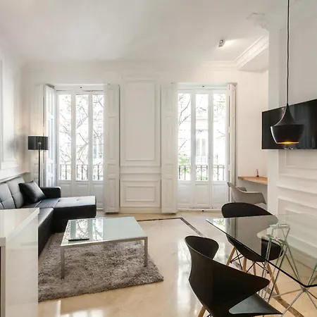 Baron Suites Reina-2