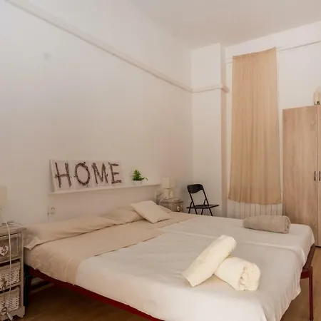 Big Flat At Center Of Valencia. Wifi-2