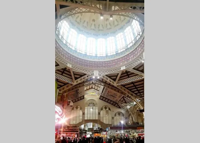 Precioso Frente Del Mercado Central