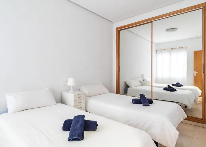 Bet s - Sunrise Beach s