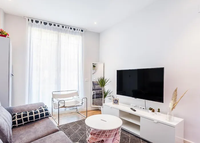 Piso En La Playa, Wifi Gratis Y Ac Appartement Valencia, Spanje
