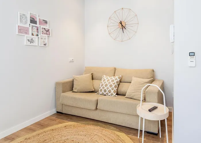 Ferienwohnung Piso En La Playa, Wifi Gratis Y Ac Valencia, Spanien