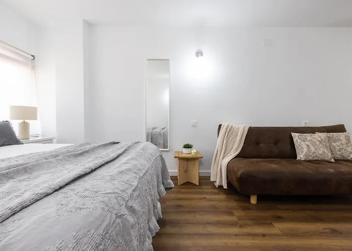 Florit Flats - The Apolo Studio Valenza, Spagna