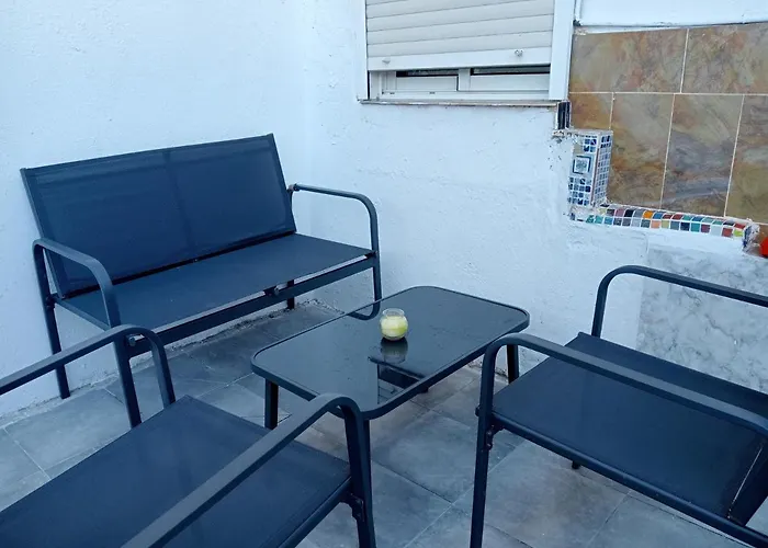 Lola Apartment Encorts