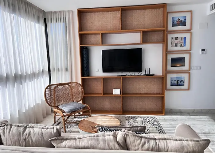 Valencia Luxury - Calma Beach Apartments