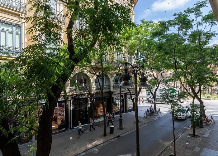 Baron Suites Reina