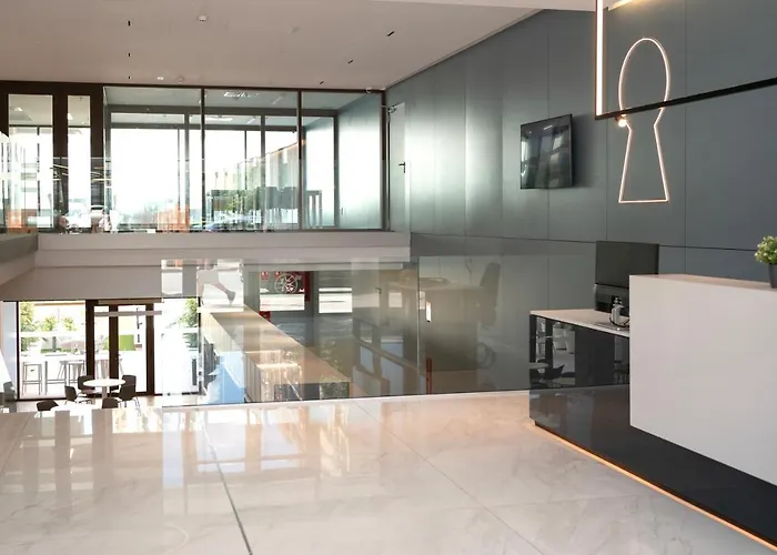 Appartamento Micampus Avenida Del Puerto - Residencia De Estudiantes Valenza, Spagna