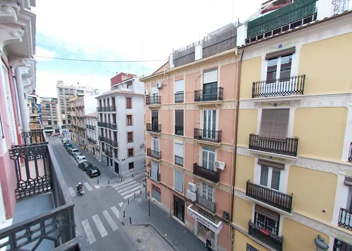 Beautiful Apartment In Botanic