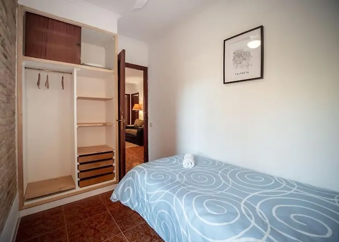Ac Apartments Germanias Valenza, Spagna