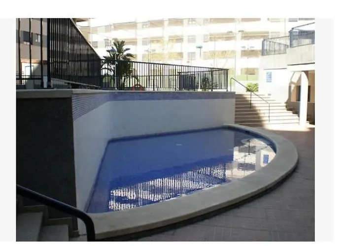 Apartamento Con Piscina Cerca De La Nueva Fe. Valenza, Spagna