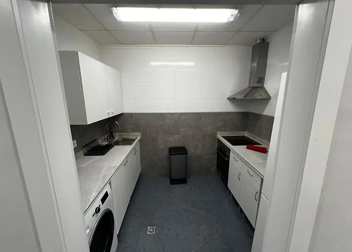 Rmn Tourist Home Valenza, Spagna