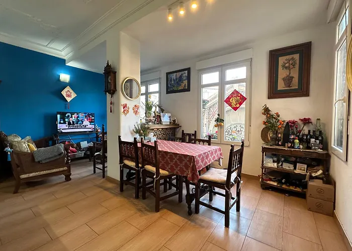 Mirador 1 Del Mercado Central - Habitacion Con Bano Privado En El Centro De La Ciudad Vella Valenza, Spagna
