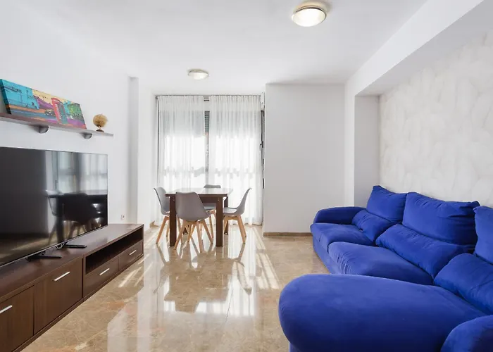 Piso familiar cerca del centro, AC y Wifi gratis (PA)