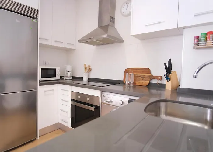 Hogar Moderno Cerca De Casco Antiguo De Valencia Appartement, Spanje