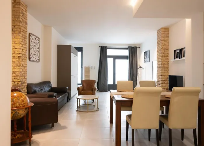 Luxury Apartment City Center Valenza, Spagna