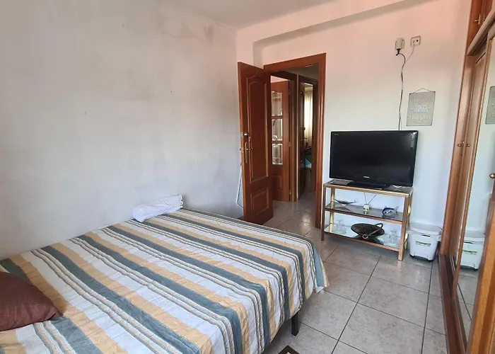 Rooms On Malvarrosa Beach