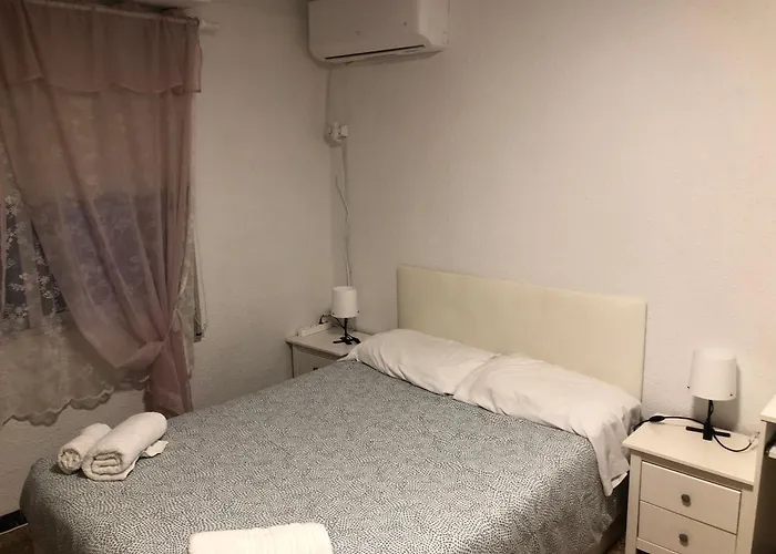 Dos dormitorios Puerto Valencia