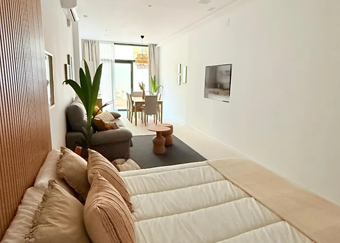 Loft Taronja Ruzafa-Parque Central Valencia, Spanje