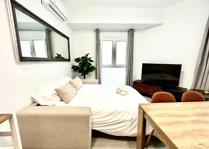 Strategic Stay-Unlock Valencia'S Best-Kept Secret