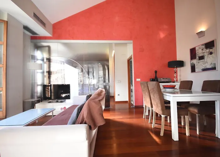 Bello Apartamento en la Plaza del Tossal