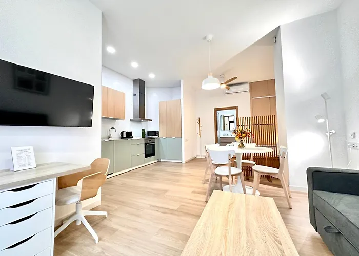 Valentia Modern And Comfortable Beachside Style