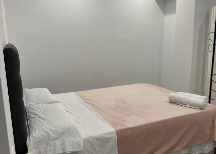 Alojamiento,Hospedaje Centrico En Valenza, Spagna