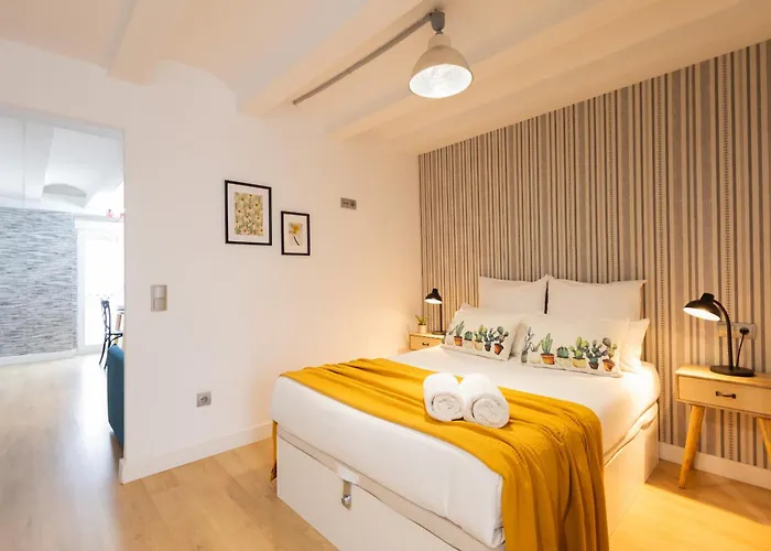 Florit Flats - Bohemia - 4 Guests - Wifi Ac - Ruzafa Area