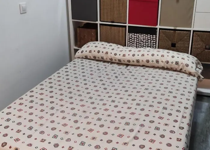 Apartmentsuitespain Playa - Universidades Valenza, Spagna