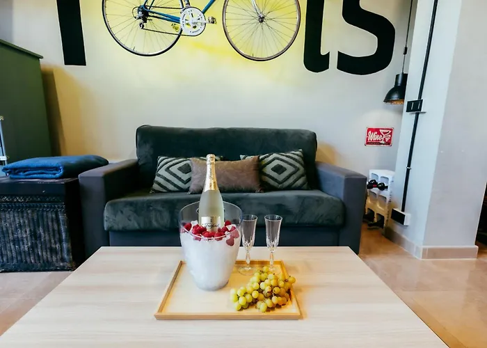 Apartment Ruzafa Roots, 12 Min To Centre, Smart Tv, Wine