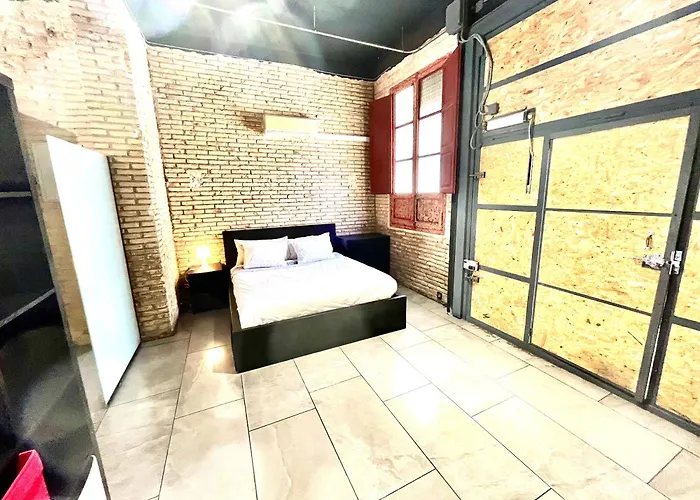 Appartamento Iy Loft 4 - Open Plan Garage Style - Up To 4 People Valenza, Spagna