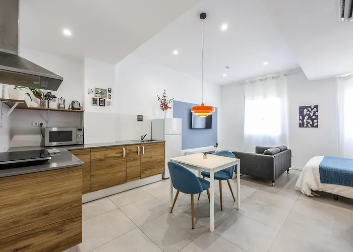 Acogedor Estudio A Metros De La Playa