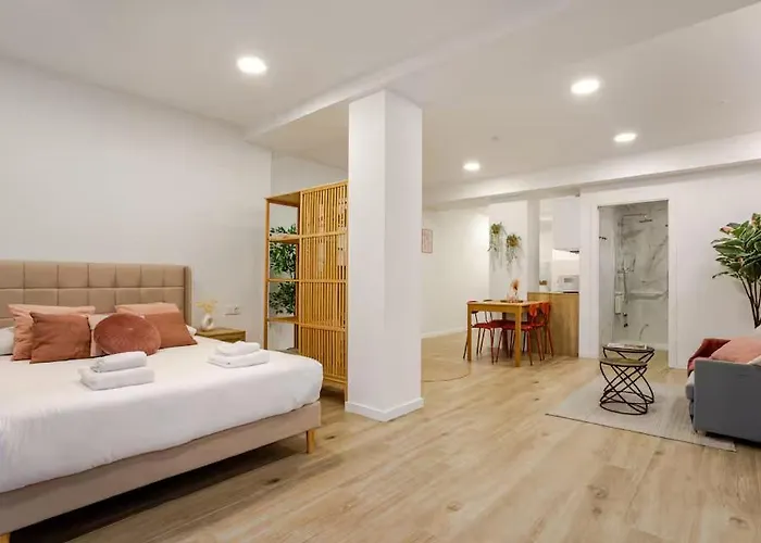 Bright&Modern - Rose Y Maya