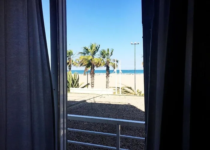 Malvarrosa Beach Rooms Valencia, Spania