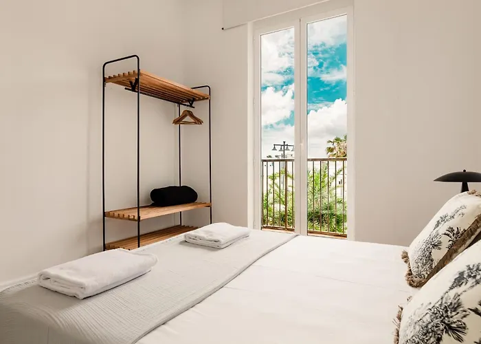 Luxury - Malvarrosa Beach